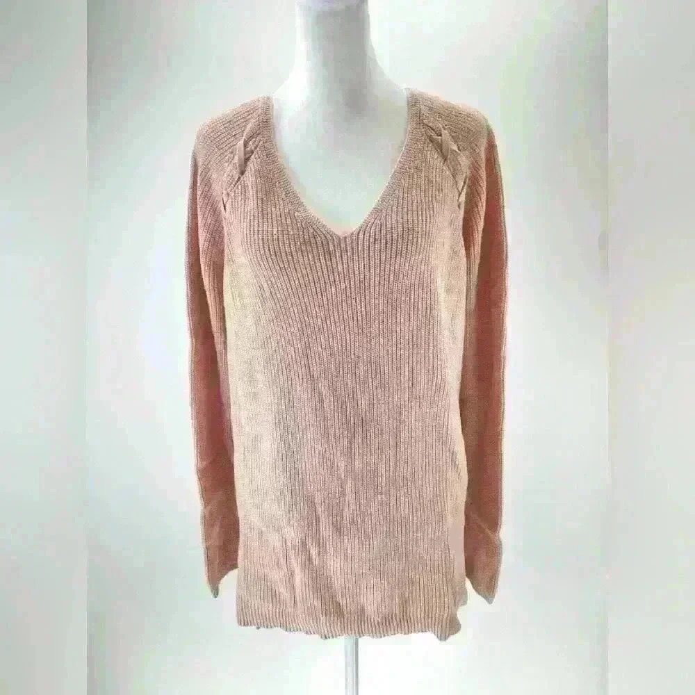 L  A.N.A Women Pink Sweater with embellished details. So pretty A94 Large